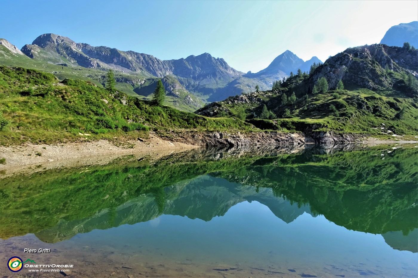 32 Mi abbasso al Lago Rotondo (1952 m).JPG